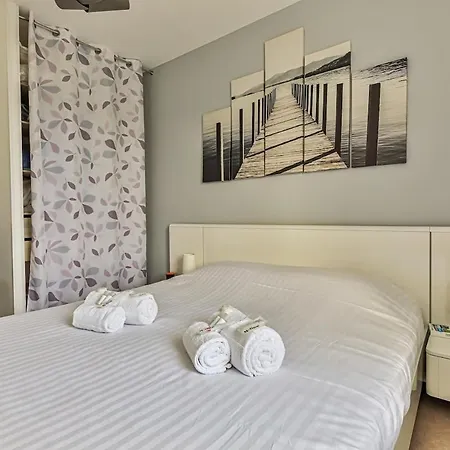 Charmante Maison Cosy Avec Piscine, Dome & Parking *