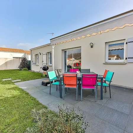 Charmante Maison Cosy Avec Piscine, Dome & Parking Prázdninový dům Commequiers